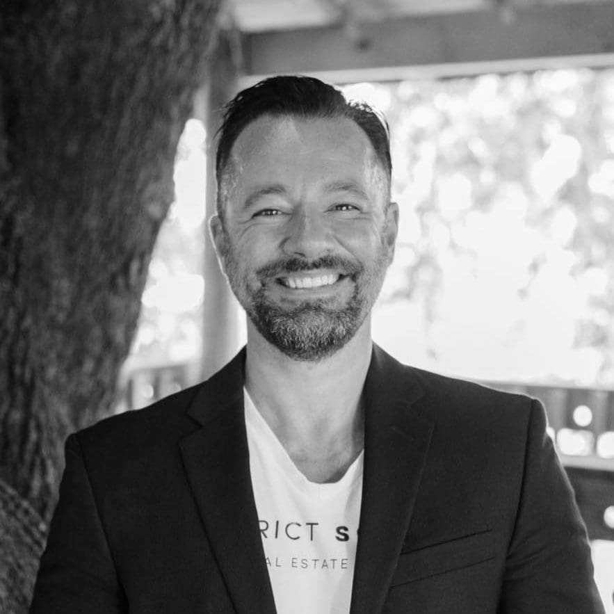 Sean-Hettich-BW